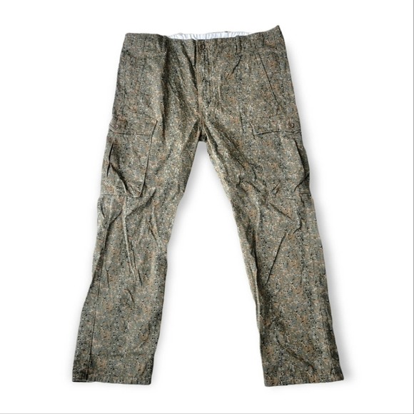Levis Slim Straight Cargo camo jeans 38 - Picture 1 of 6